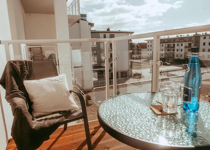 Słoneczne Tarasy Emimar - Private Sauna Apartamento Dziwnówek